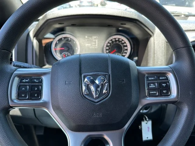 SEMINUEVOS RAM 1500 Classic a Estados en autogozo
