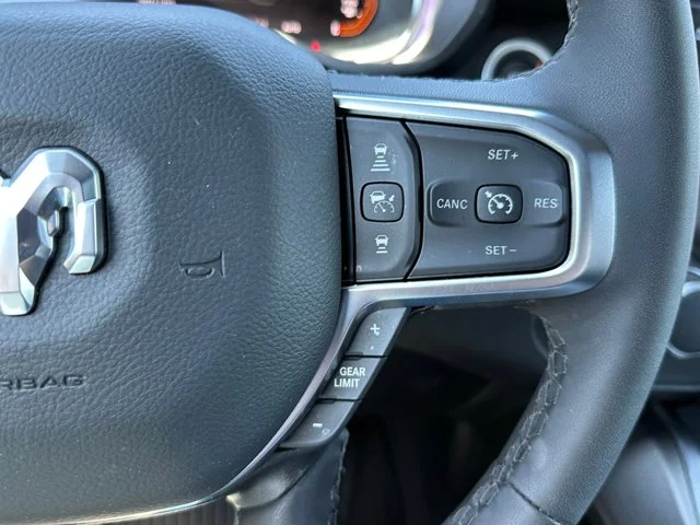 SEMINUEVOS RAM 1500 a Estados en autogozo