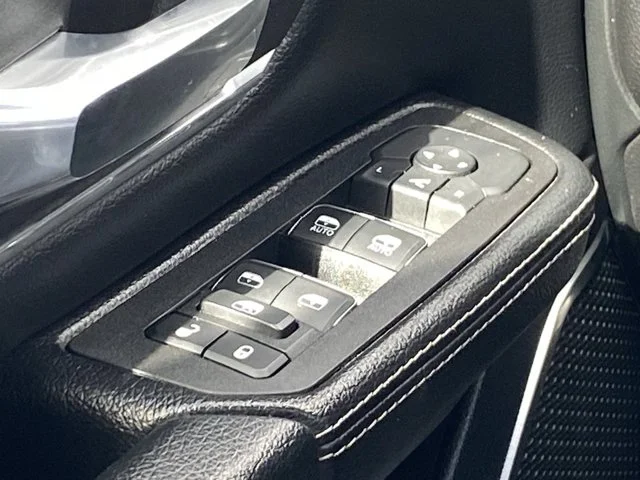 SEMINUEVOS RAM 1500 a Estados en autogozo