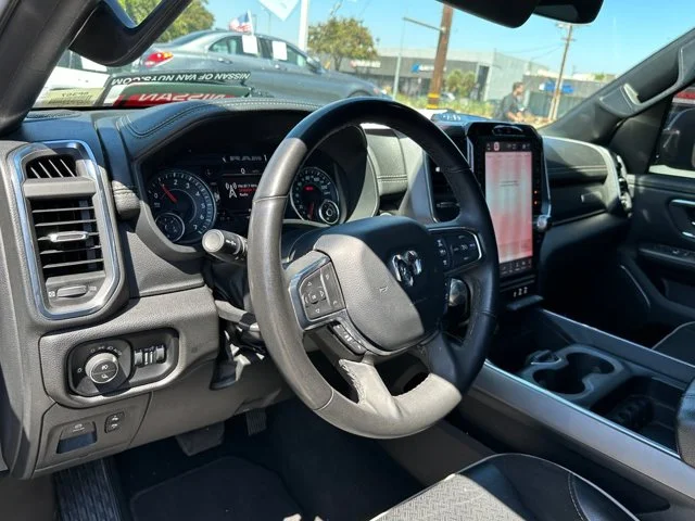 SEMINUEVOS RAM 1500 a Estados en autogozo