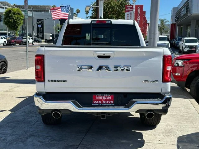 SEMINUEVOS RAM 1500 a Estados en autogozo