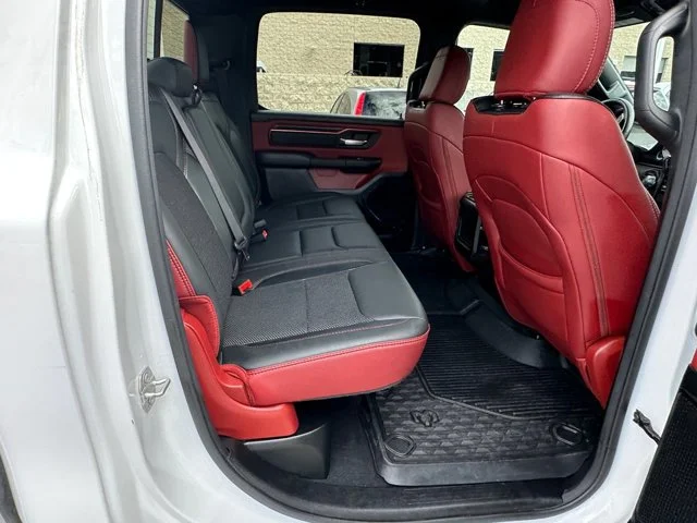 SEMINUEVOS RAM 1500 a Estados en autogozo