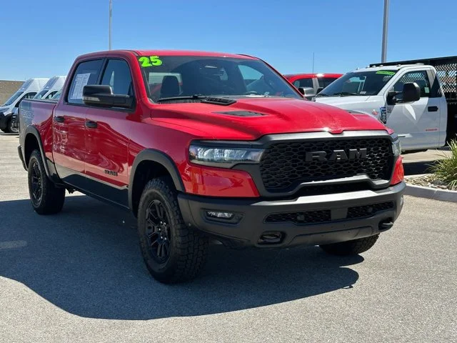 SEMINUEVOS RAM 1500 a Estados en autogozo