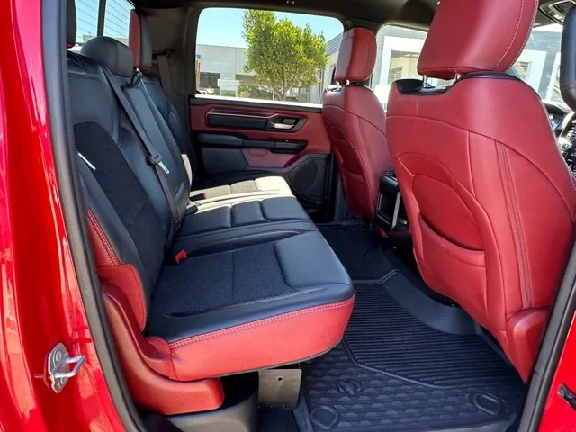 SEMINUEVOS RAM 1500 a Estados en autogozo