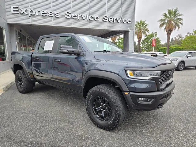 SEMINUEVOS RAM 1500 a Estados en autogozo