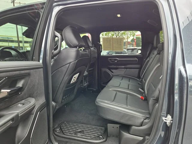 SEMINUEVOS RAM 1500 a Estados en autogozo
