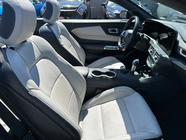 SEMINUEVOS FORD Mustang a Estados en autogozo