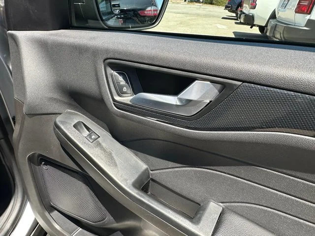 SEMINUEVOS FORD Escape a Estados en autogozo