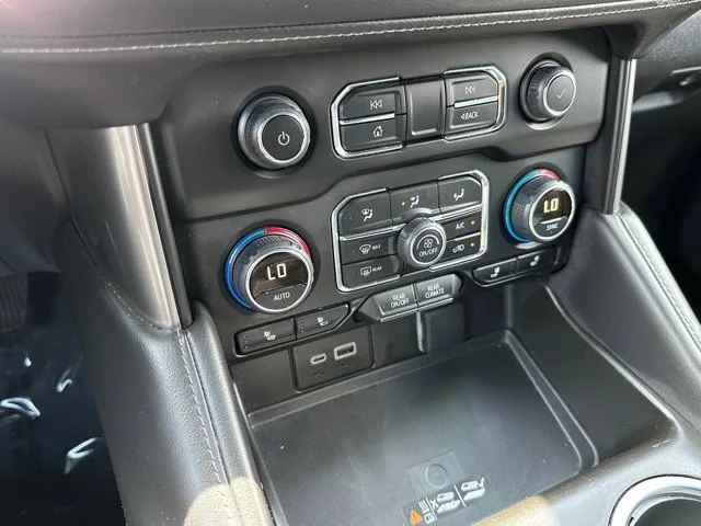 SEMINUEVOS CHEVROLET Suburban a Estados en autogozo