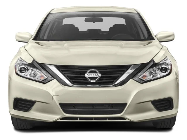SEMINUEVOS NISSAN Altima a Estados en autogozo