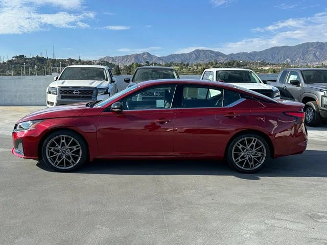 SEMINUEVOS NISSAN Altima a Estados en autogozo