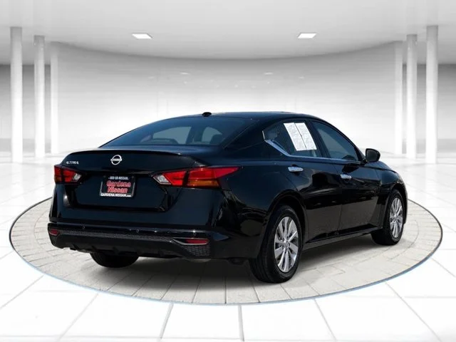SEMINUEVOS NISSAN Altima a Estados en autogozo