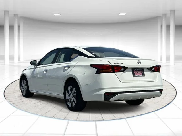 SEMINUEVOS NISSAN Altima a Estados en autogozo