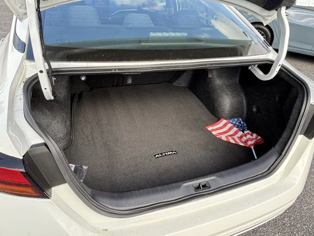 SEMINUEVOS NISSAN Altima a Estados en autogozo