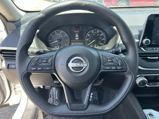 SEMINUEVOS NISSAN Altima a Estados en autogozo