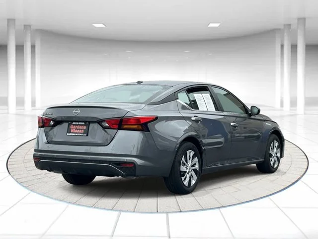 SEMINUEVOS NISSAN Altima a Estados en autogozo