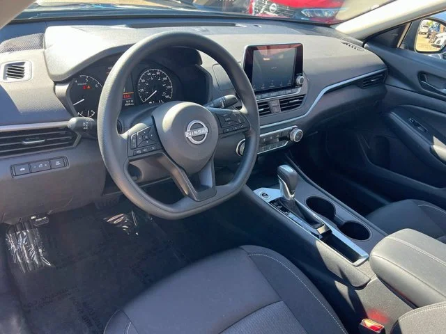 SEMINUEVOS NISSAN Altima a Estados en autogozo