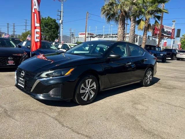 SEMINUEVOS NISSAN Altima a Estados en autogozo