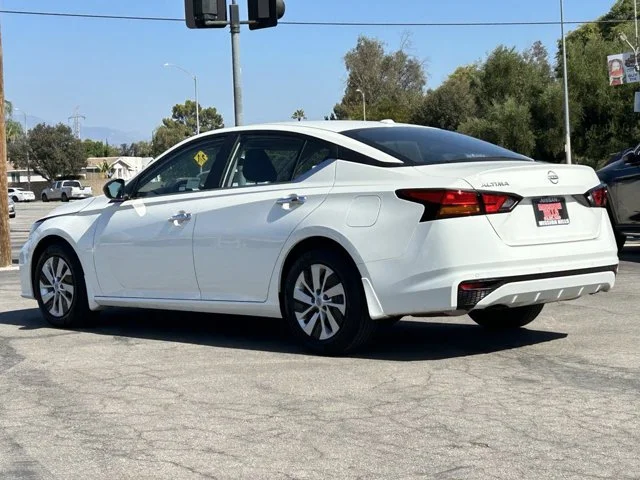SEMINUEVOS NISSAN Altima a Estados en autogozo