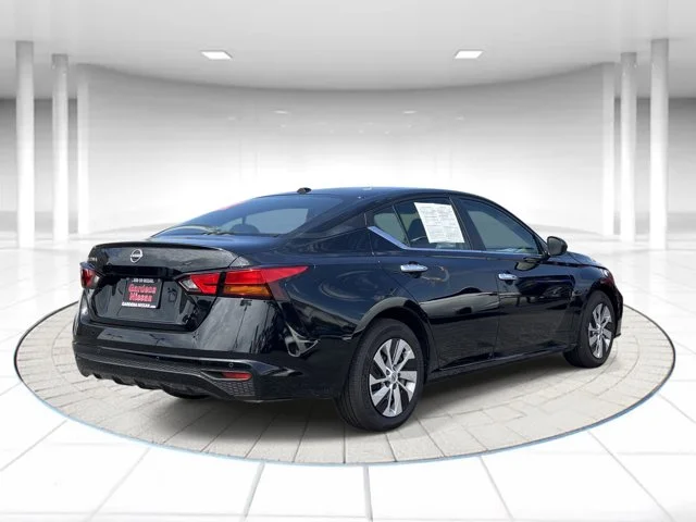 SEMINUEVOS NISSAN Altima a Estados en autogozo