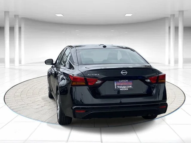 SEMINUEVOS NISSAN Altima a Estados en autogozo