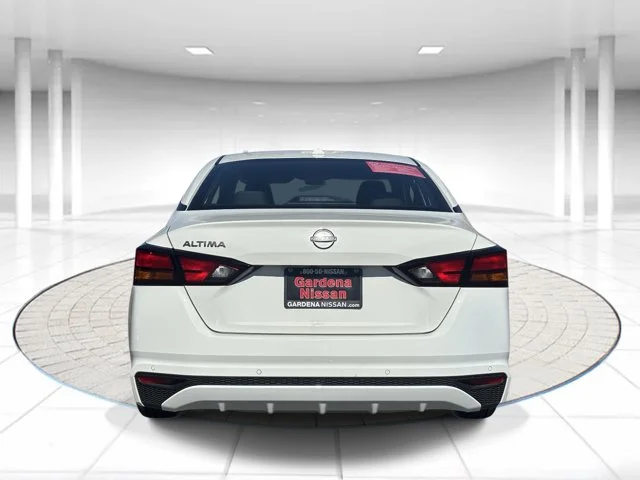 SEMINUEVOS NISSAN Altima a Estados en autogozo