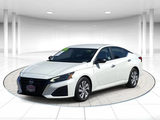 SEMINUEVOS NISSAN Altima a Estados en autogozo
