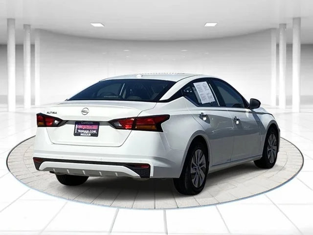 SEMINUEVOS NISSAN Altima a Estados en autogozo