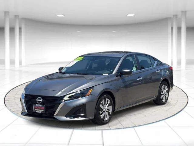 SEMINUEVOS NISSAN Altima a Estados en autogozo