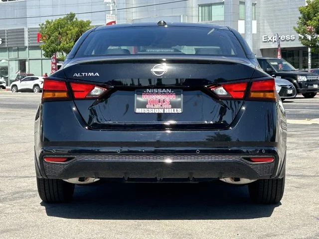 SEMINUEVOS NISSAN Altima a Estados en autogozo