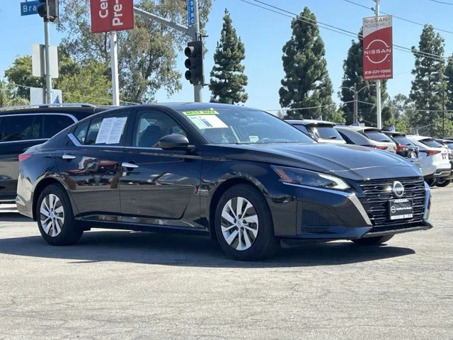SEMINUEVOS NISSAN Altima a Estados en autogozo