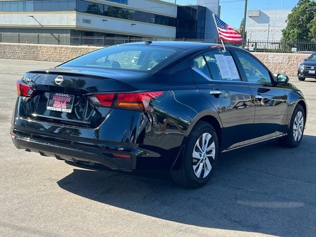 SEMINUEVOS NISSAN Altima a Estados en autogozo