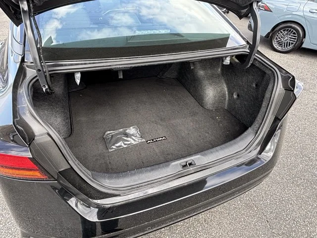 SEMINUEVOS NISSAN Altima a Estados en autogozo