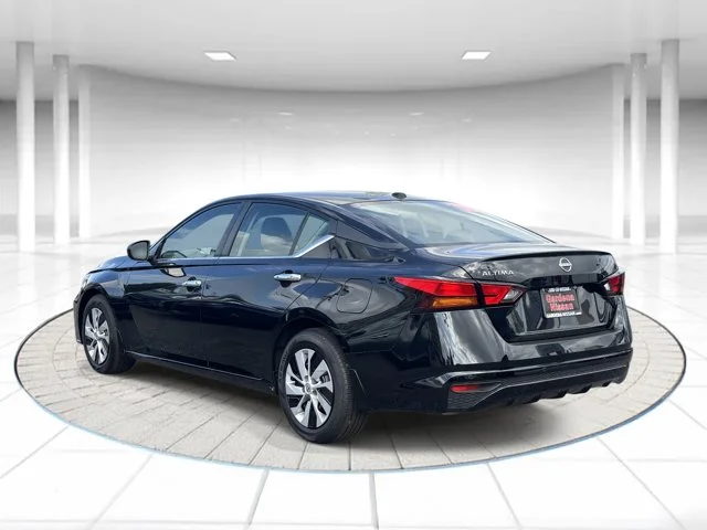 SEMINUEVOS NISSAN Altima a Estados en autogozo