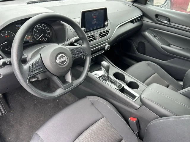 SEMINUEVOS NISSAN Altima a Estados en autogozo