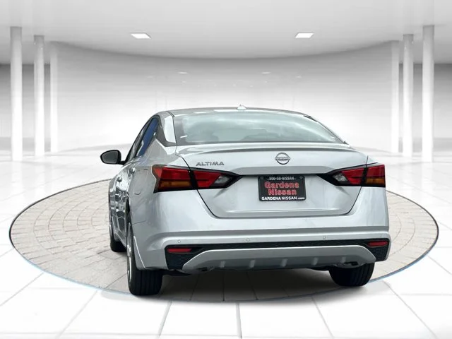SEMINUEVOS NISSAN Altima a Estados en autogozo