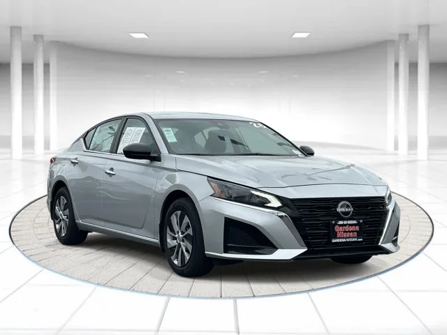 SEMINUEVOS NISSAN Altima a Estados en autogozo