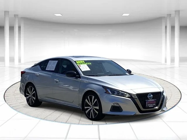 SEMINUEVOS NISSAN Altima a Estados en autogozo