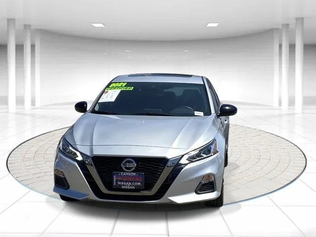 SEMINUEVOS NISSAN Altima a Estados en autogozo
