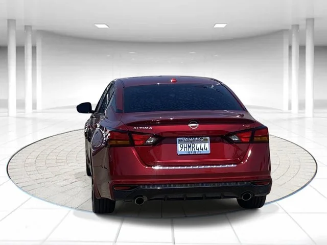 SEMINUEVOS NISSAN Altima a Estados en autogozo