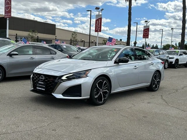 SEMINUEVOS NISSAN Altima a Estados en autogozo