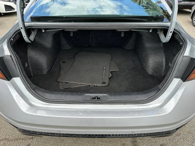 SEMINUEVOS NISSAN Altima a Estados en autogozo