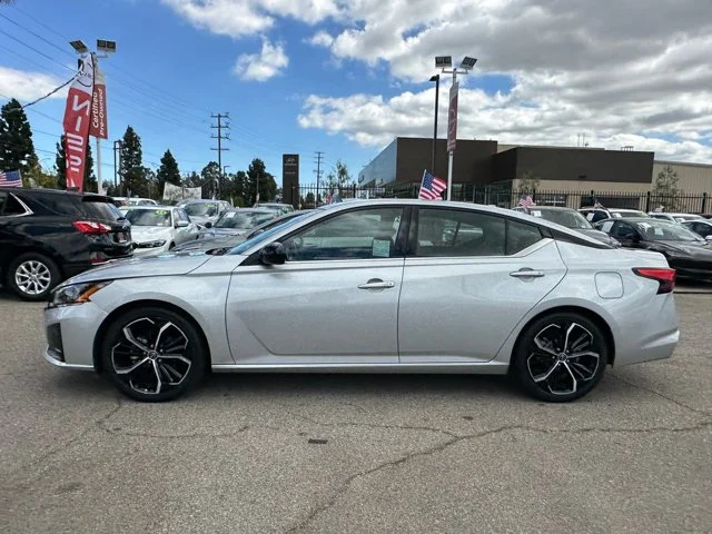 SEMINUEVOS NISSAN Altima a Estados en autogozo