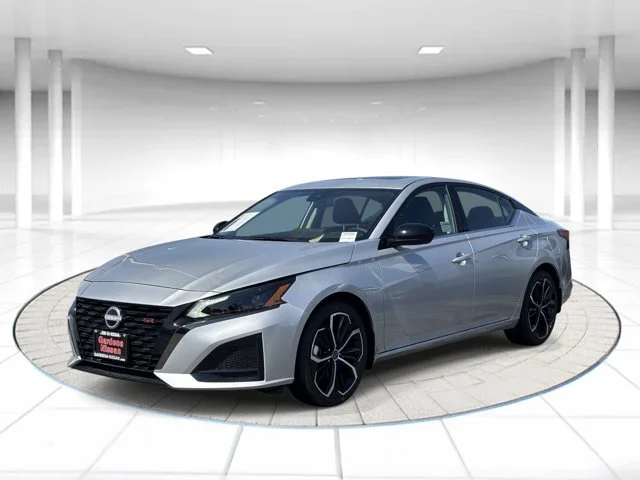 SEMINUEVOS NISSAN Altima a Estados en autogozo