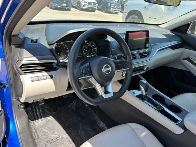SEMINUEVOS NISSAN Altima a Estados en autogozo