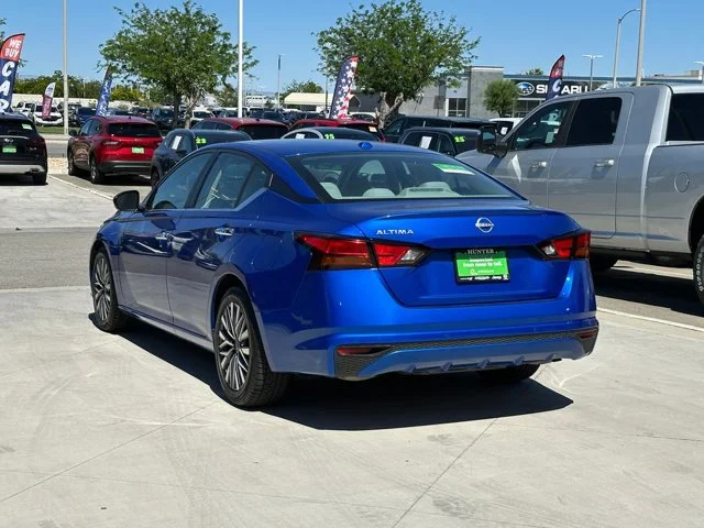 SEMINUEVOS NISSAN Altima a Estados en autogozo