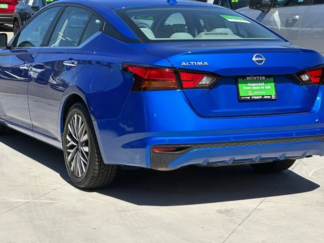 SEMINUEVOS NISSAN Altima a Estados en autogozo