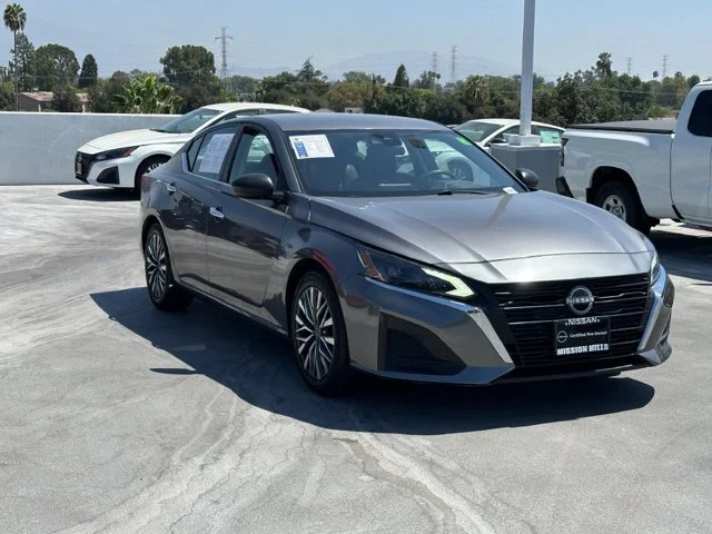 SEMINUEVOS NISSAN Altima a Estados en autogozo