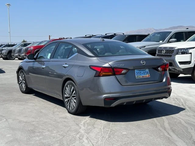 SEMINUEVOS NISSAN Altima a Estados en autogozo
