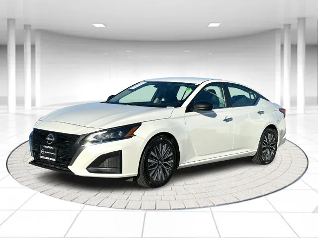SEMINUEVOS NISSAN Altima a Estados en autogozo